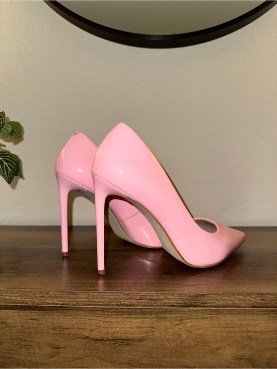 Steve Madden Shoes - Steve Madden Pink Patent Stiletto Pumps